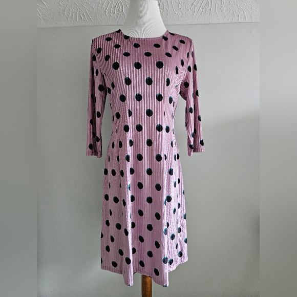 Pink Velvet Dress with duel colored Polka-dots - Picture 2 of 4